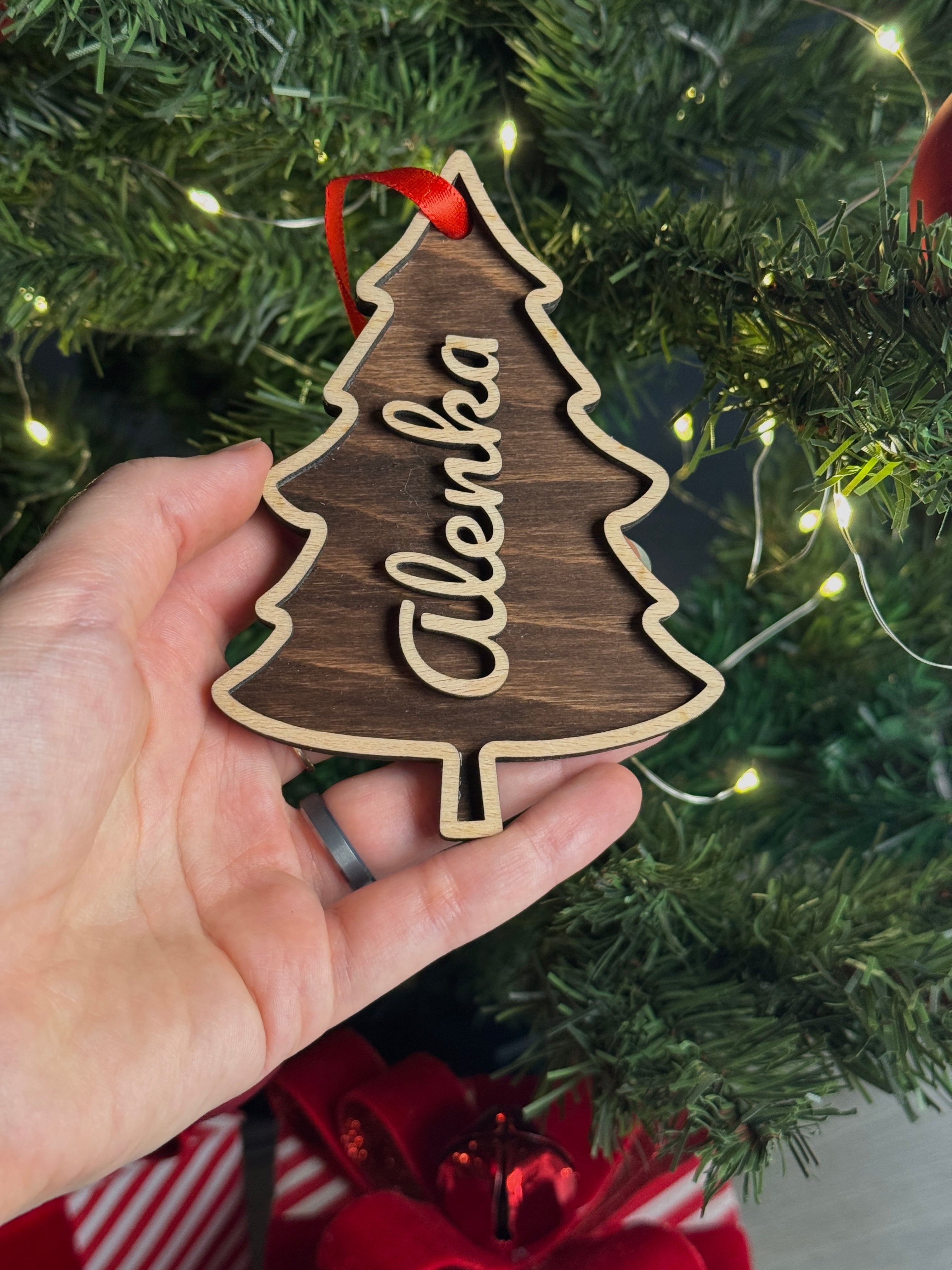 Dřevěná vánoční ozdoba – Vlastní jméno