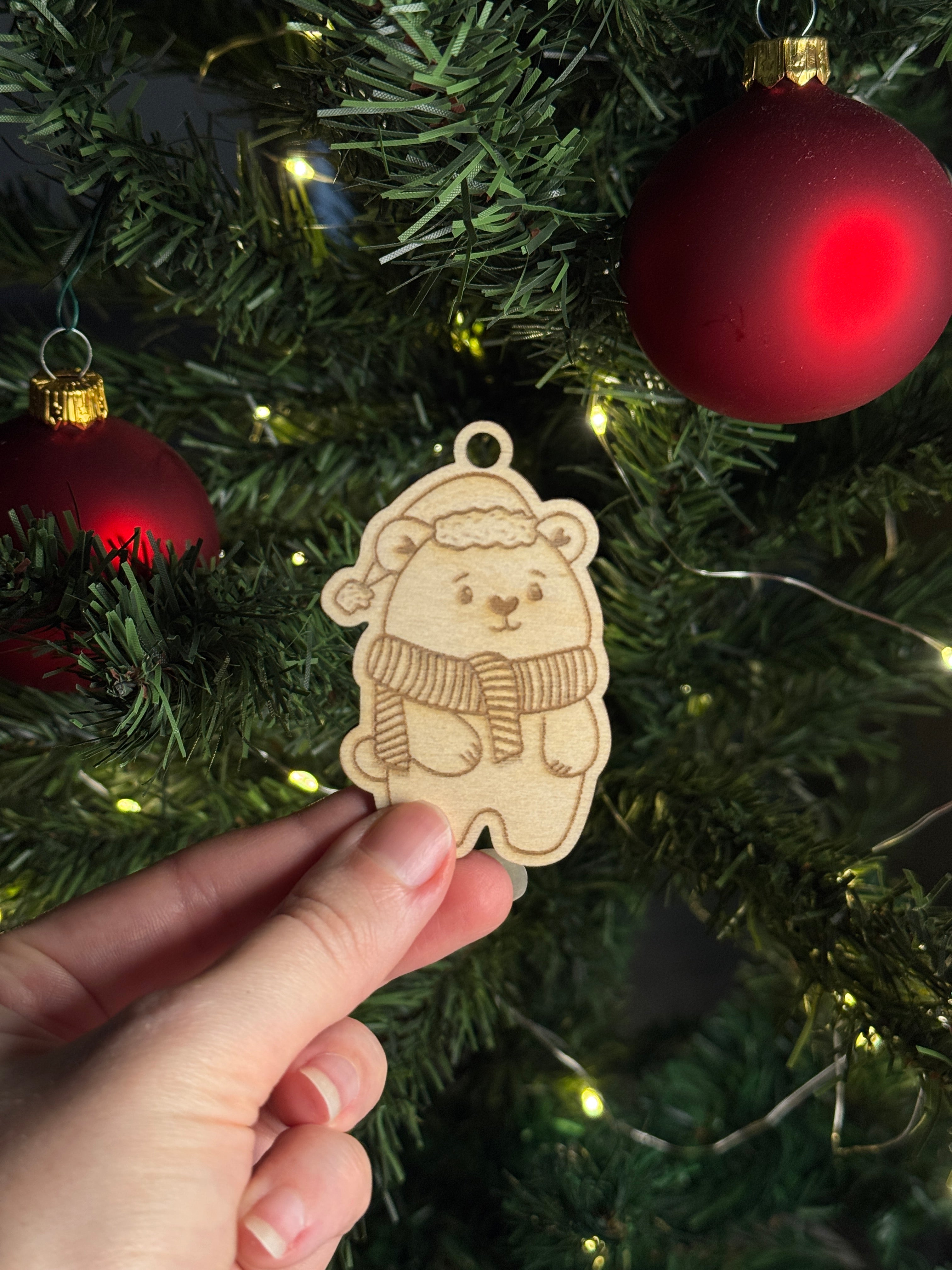 Dřevěná vánoční ozdoba – Medvídek