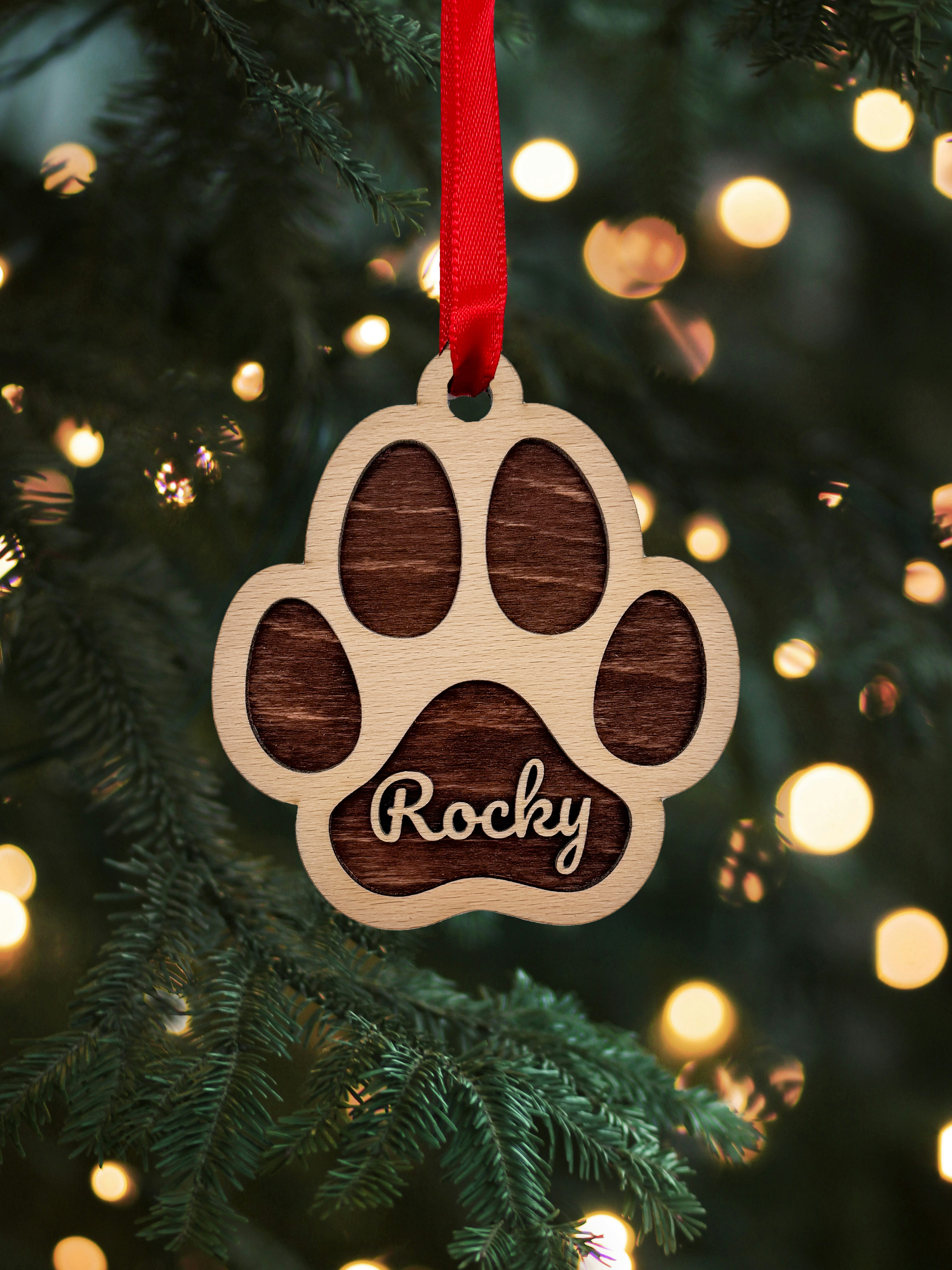 Dřevěná vánoční ozdoba – Psí tlapka se jménem