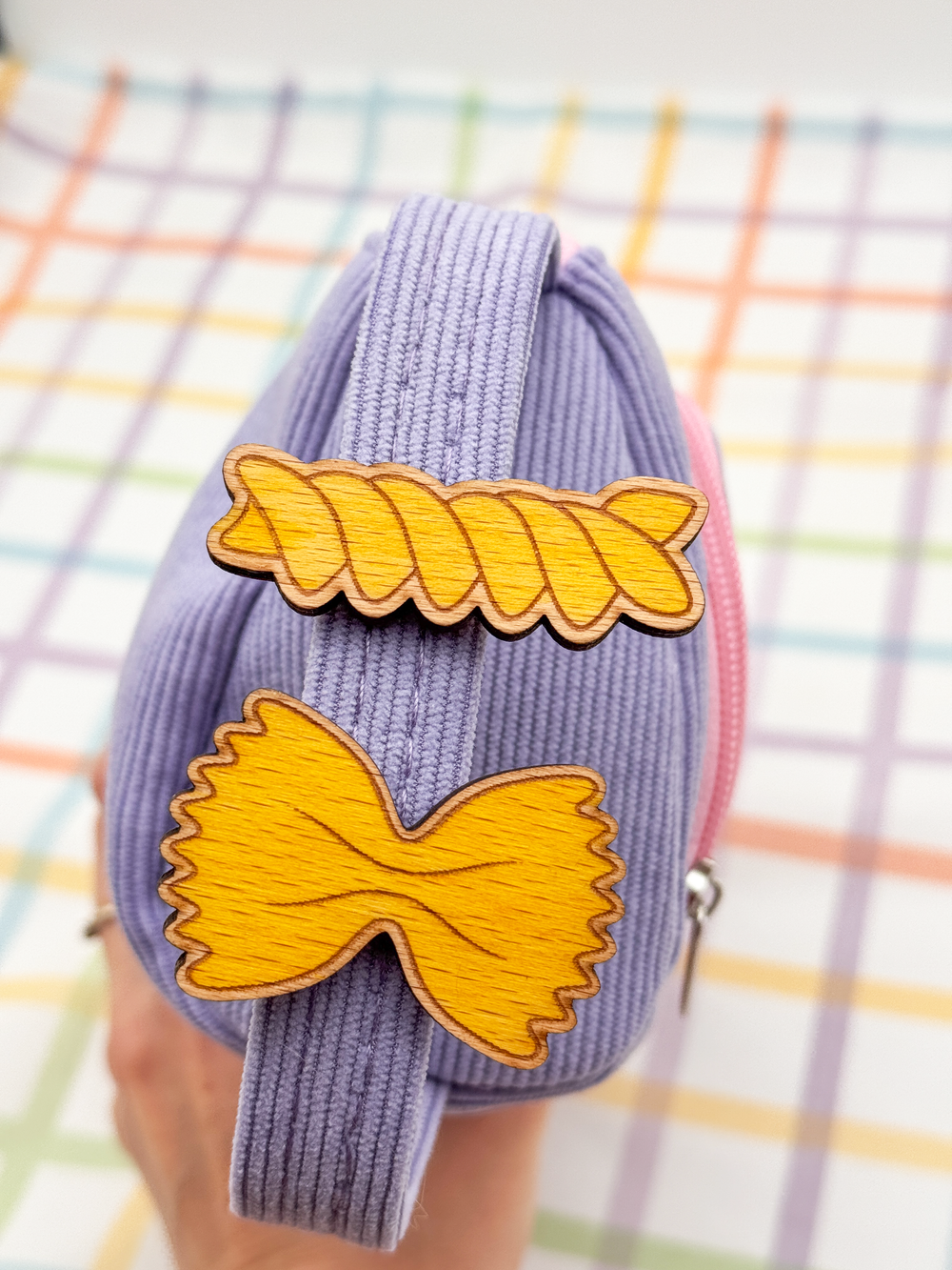 Dřevěná sponka do vlasů – Těstovina Fusilli